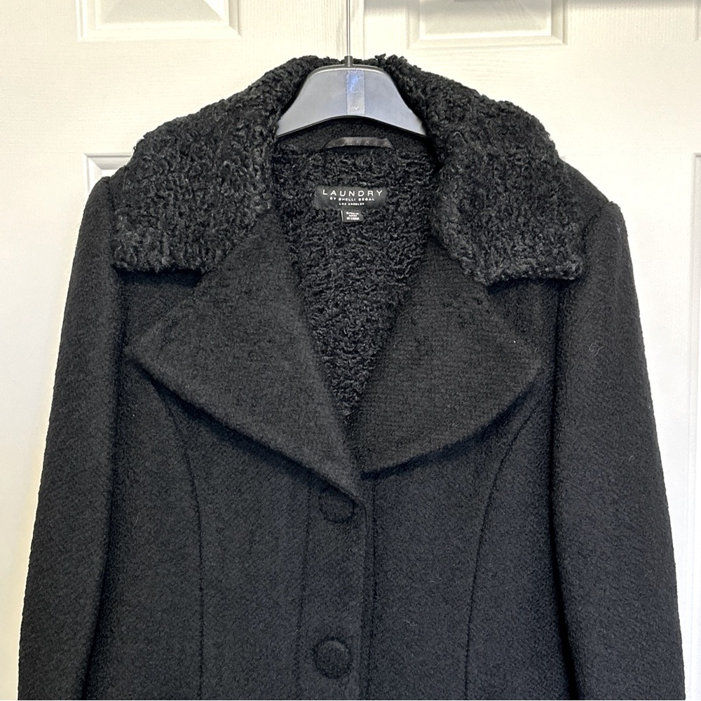 NWT Laundry By Shelli Segal Wool Blend Faux far  Winter Coat Size Small